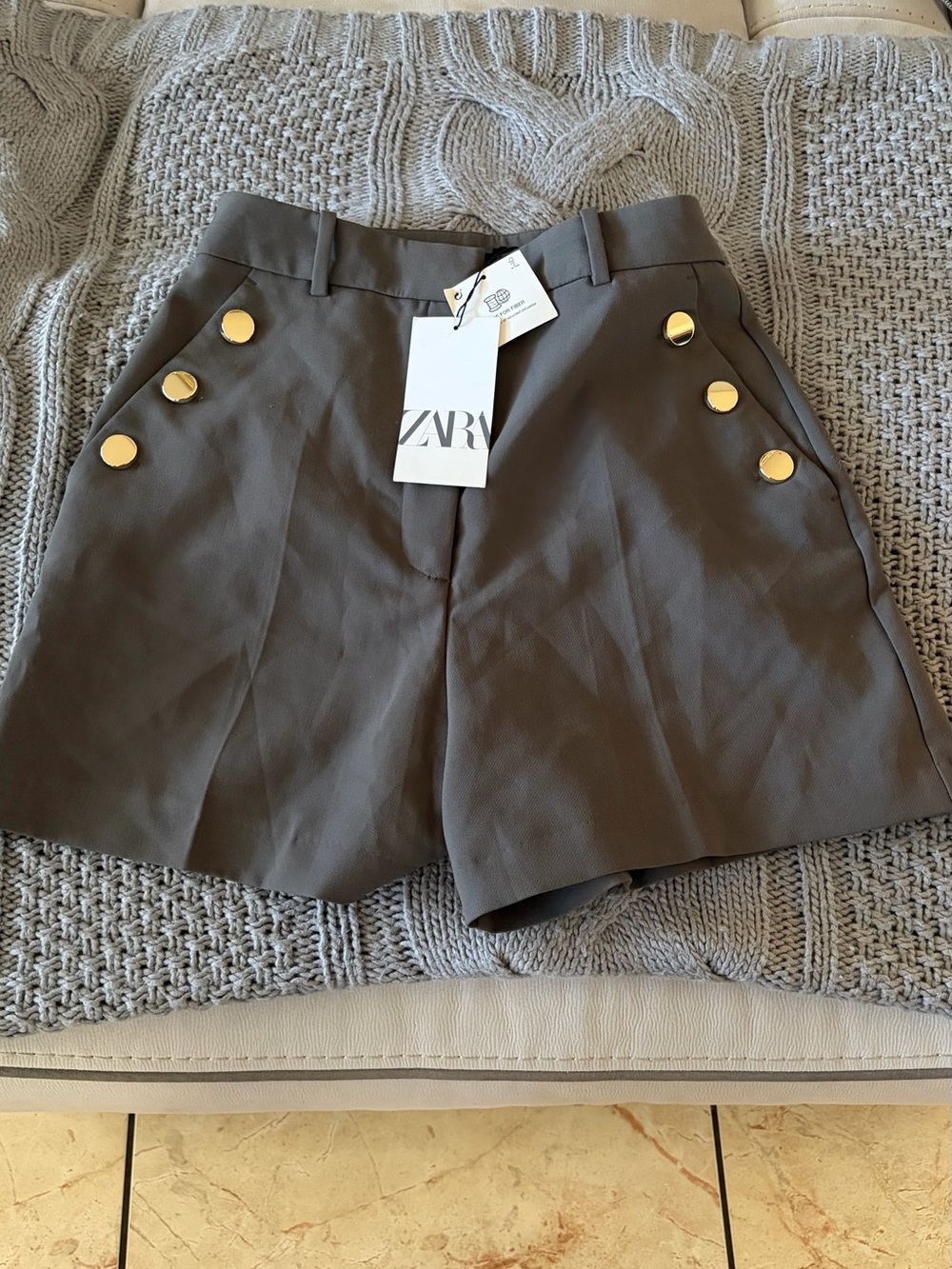Zara Olive Green High-Waist Bermuda Shorts with Gold Buttons